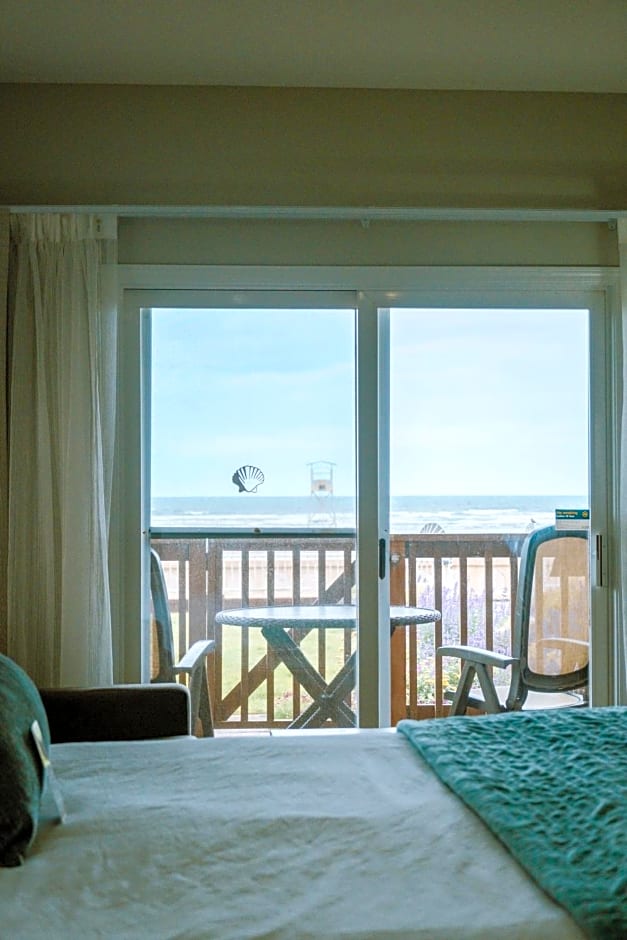 Inn at the Prom Oceanfront