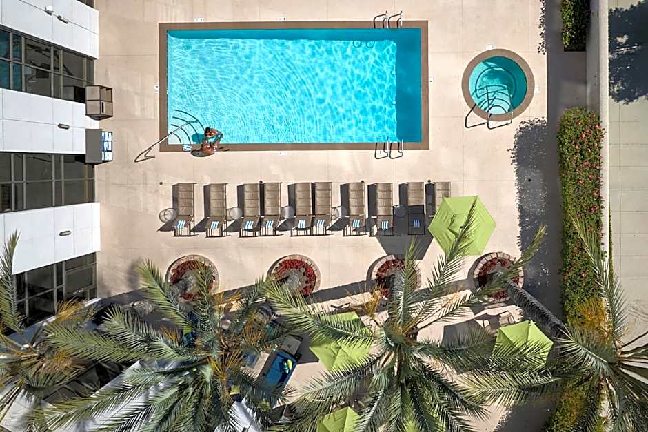 DoubleTree By Hilton Hotel Irvine-Spectrum