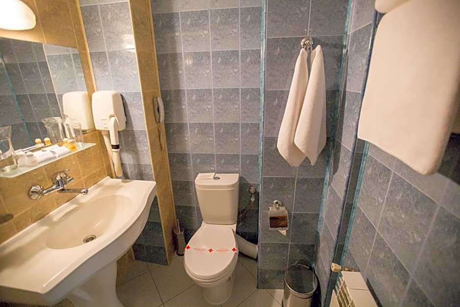 Terra Europe Brontes Hotel