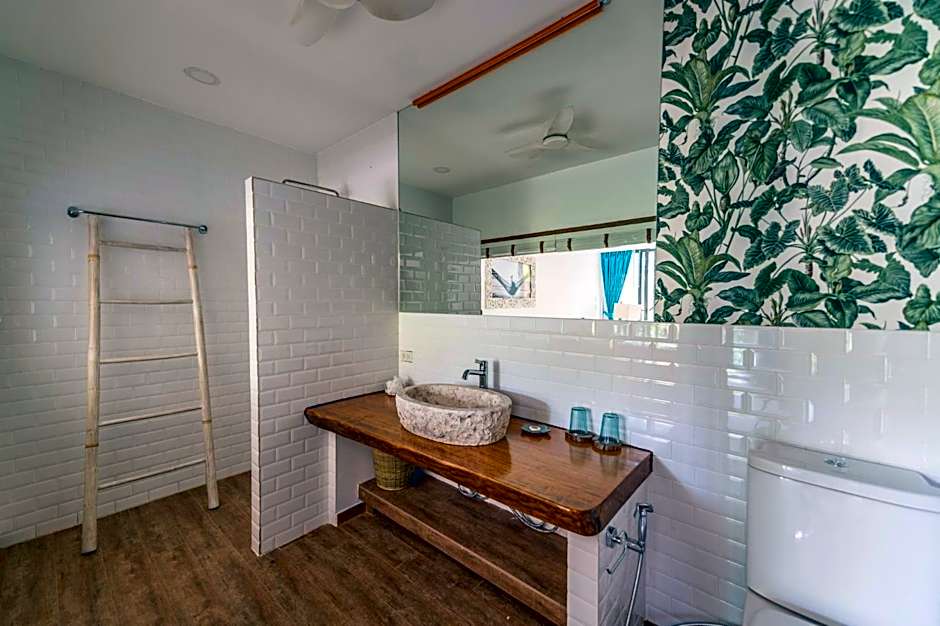 By The Sea Koh Mak Boutique Guesthouse