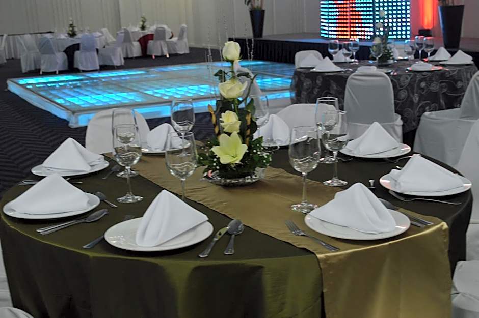 Hotel El Ejecutivo by Reforma Avenue