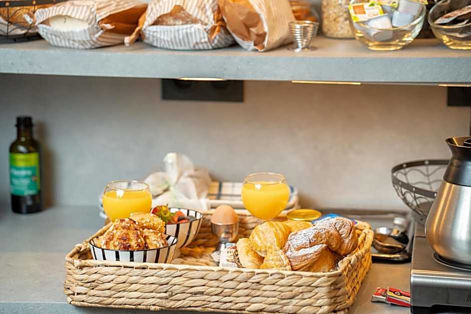 Hotel Du Mont Dore Batignolles