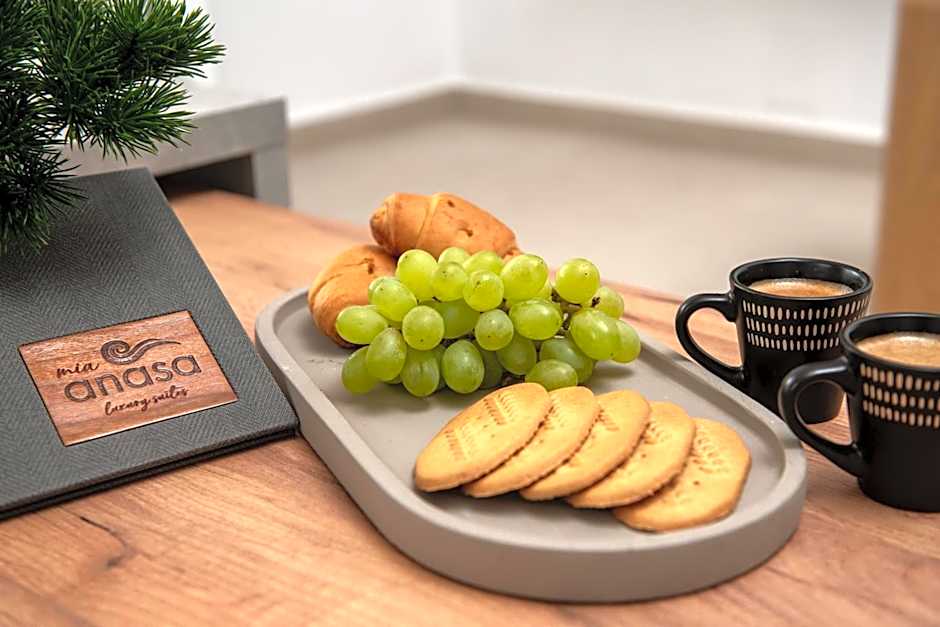 Mia Anasa - Luxury Suites