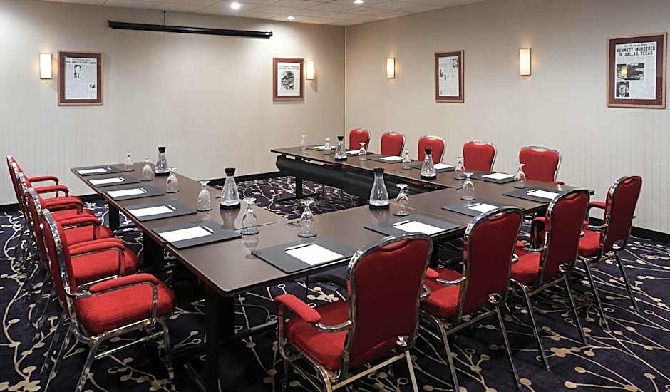 Best Western Plus Waterfront Hotel