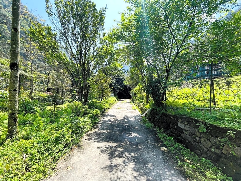 The Mandarine Retreat