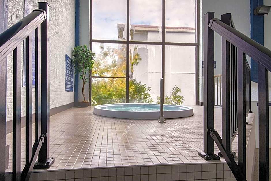 Quality Inn & Conference Centre