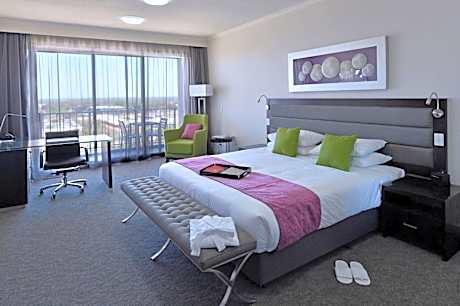 Executive King Room with Balcony