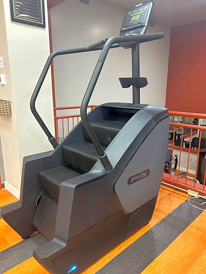 APA Hotel Woodbridge