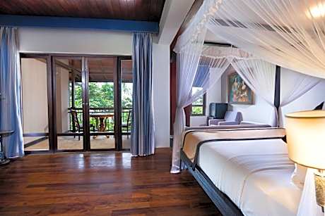 Suite with Sea View
