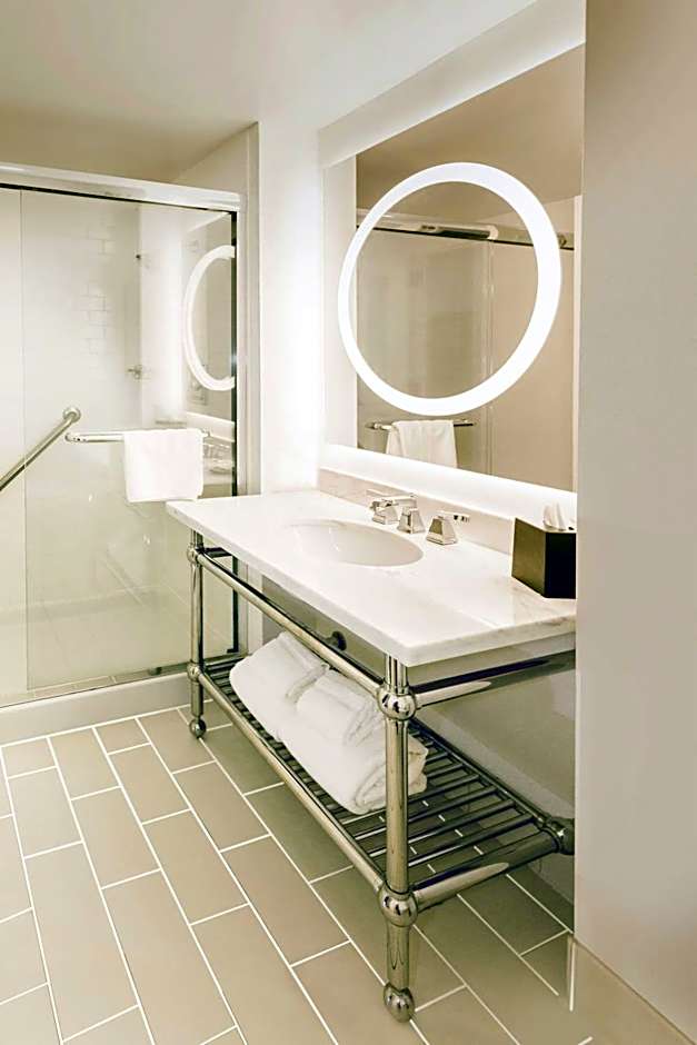 Sheraton Jacksonville Hotel