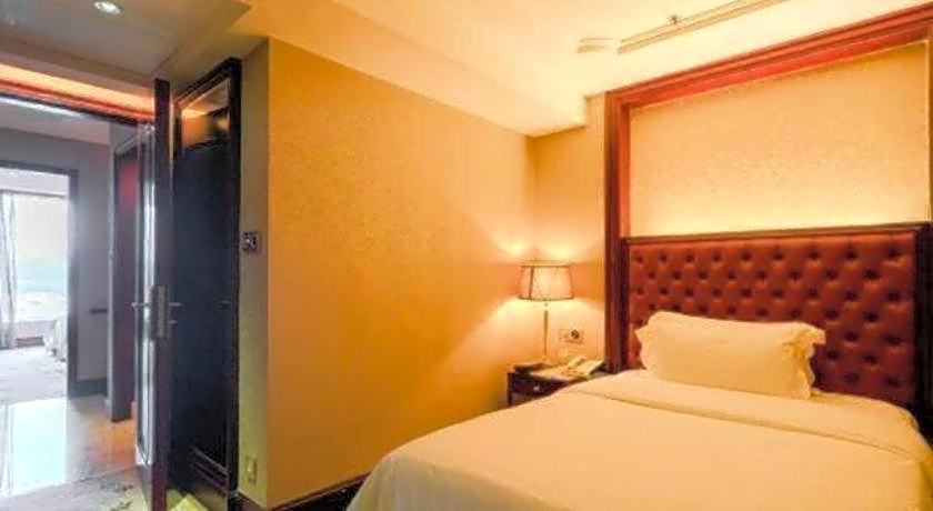 King Century Hotel