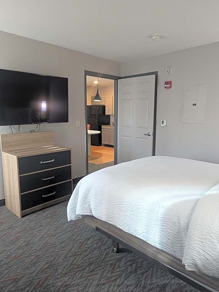 Candlewood Suites Loveland By IHG