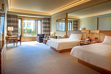 Junior Suite City View Upper Floor