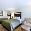 Quality Inn & Suites Conference Center Statesboro Historic District