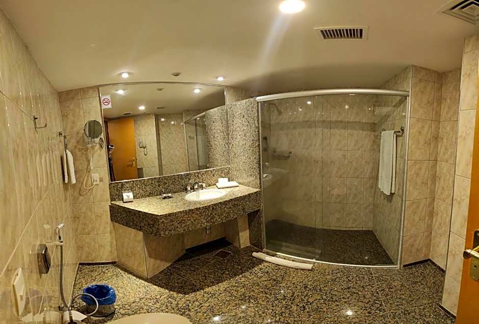 Hotel Golden Park Internacional Foz & Convenções By Nacional Inn