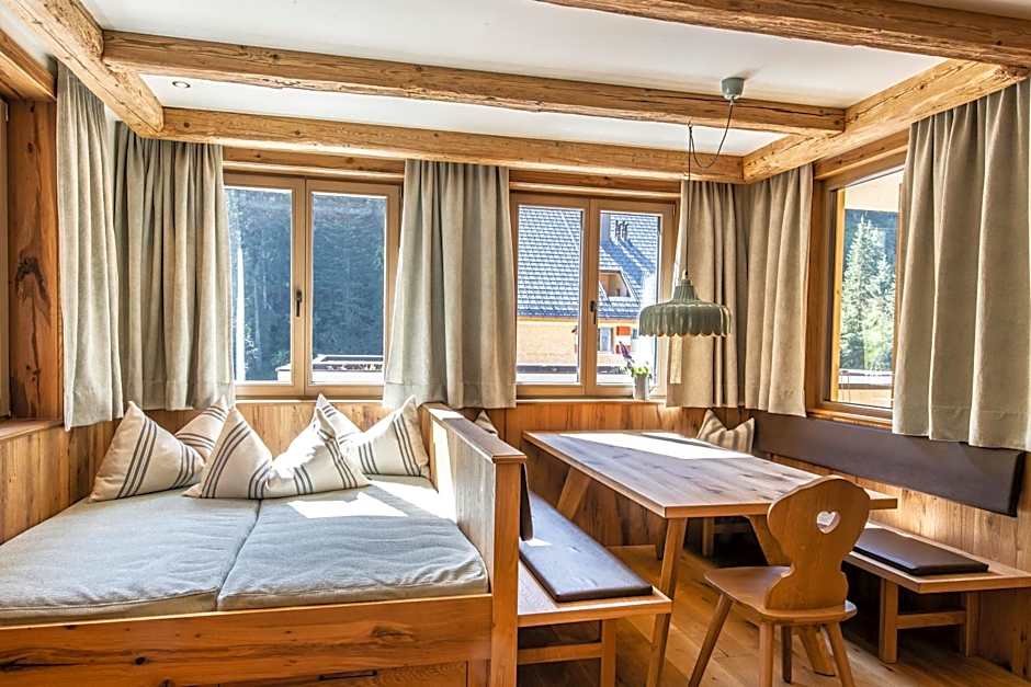 Berghaus Schröcken - Hotel Apartments Spa