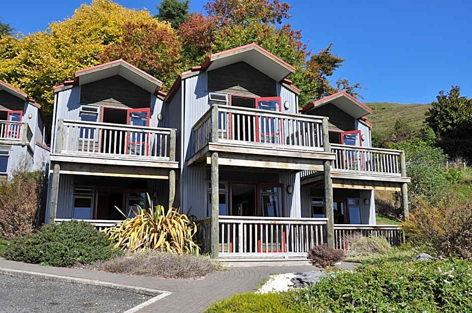 Waitomo Village Chalets home of Kiwipaka