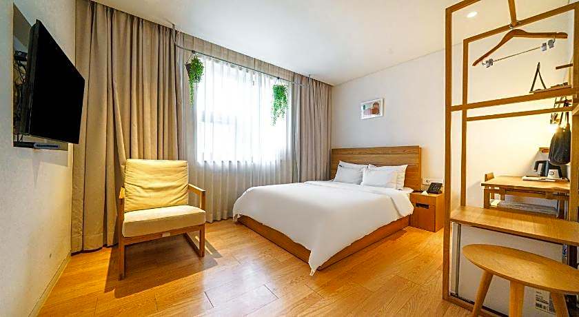 Heyy Chuncheon Hotel