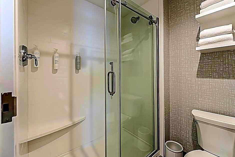 Hampton Inn & Suites Howell