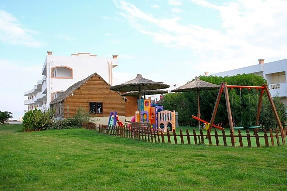 SENSEANA Sea Side Resort & Aquadventure