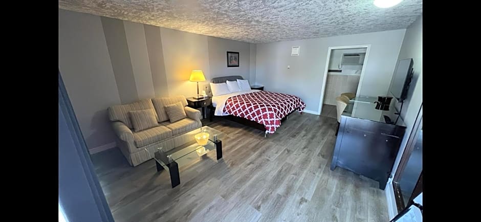 Choice Inn by the falls