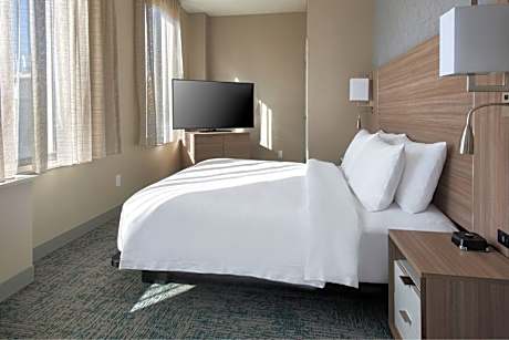 One-Bedroom King Suite with Sofa Bed