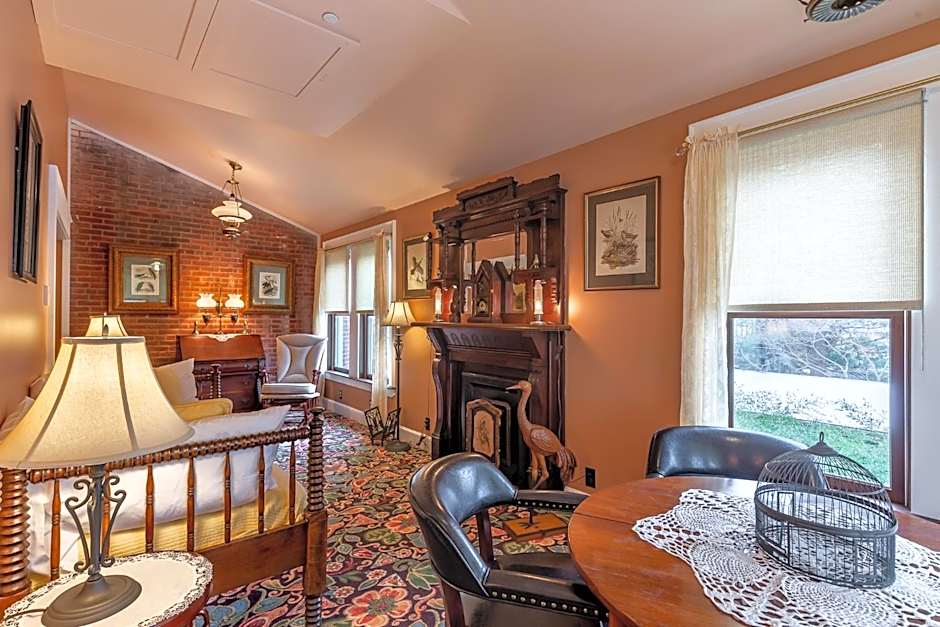 Steele Mansion Inn & Gathering Hub