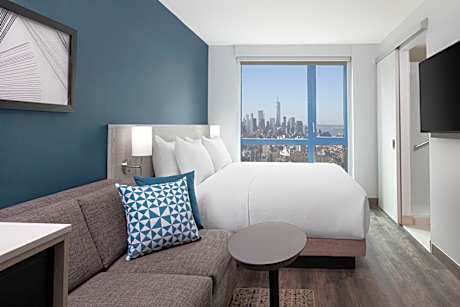 King Room with Sofa Bed