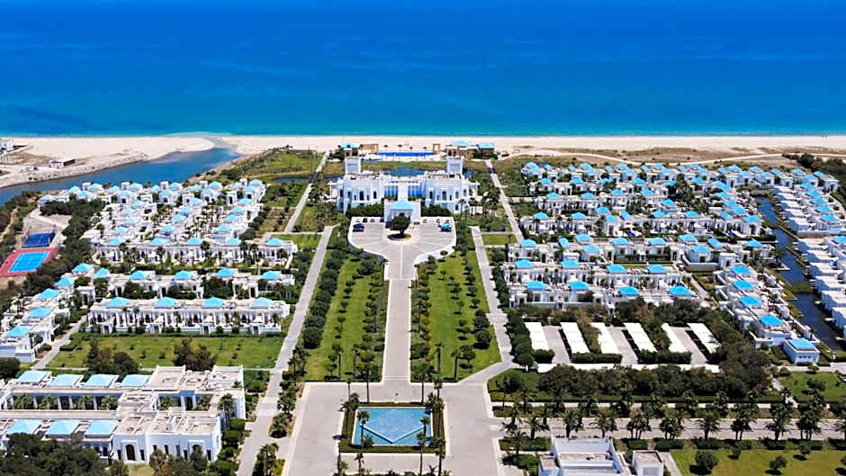 Banyan Tree Tamouda Bay