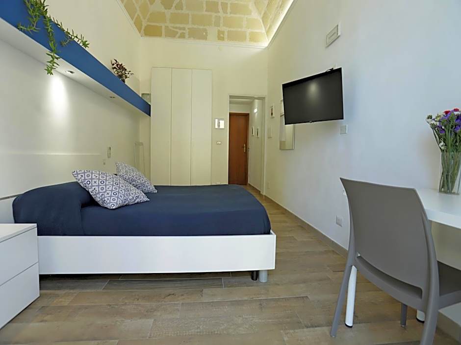 Sea View Teti Rooms & Apts