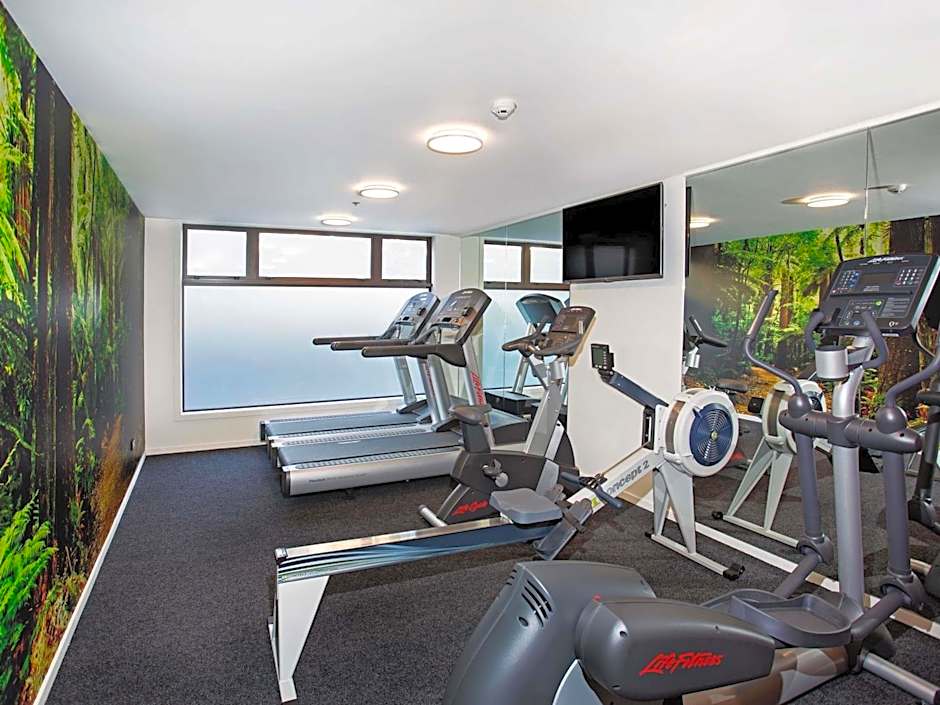 Novotel Queenstown Lakeside