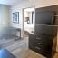 Holiday Inn Express Hotels & Suites Burlington by IHG