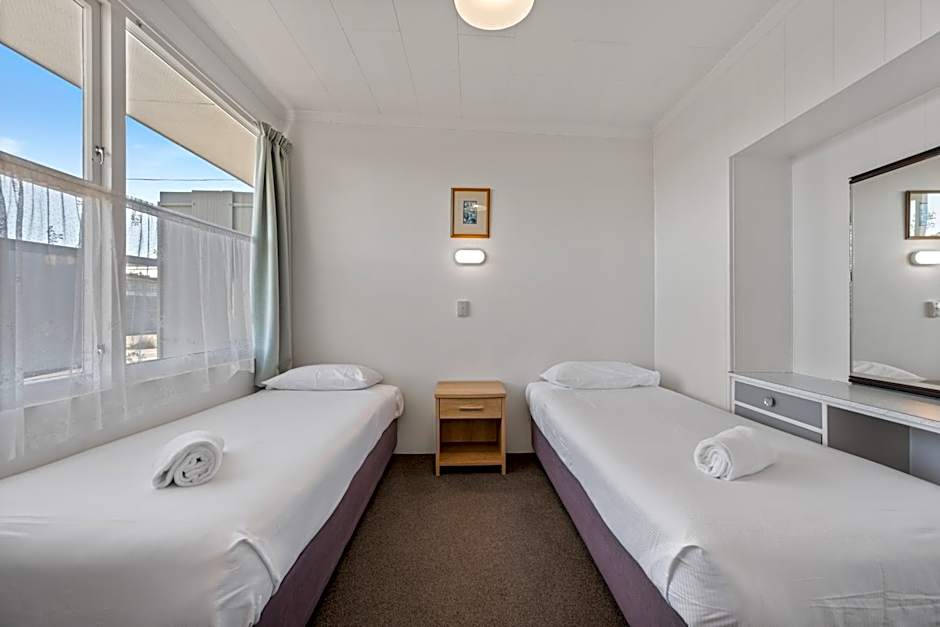 Bings Motel