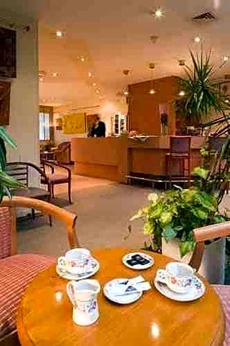 Tribe Paris Batignolles