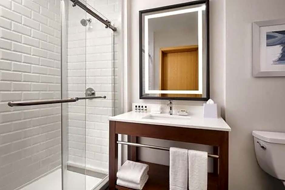 Four Points by Sheraton Rock Springs