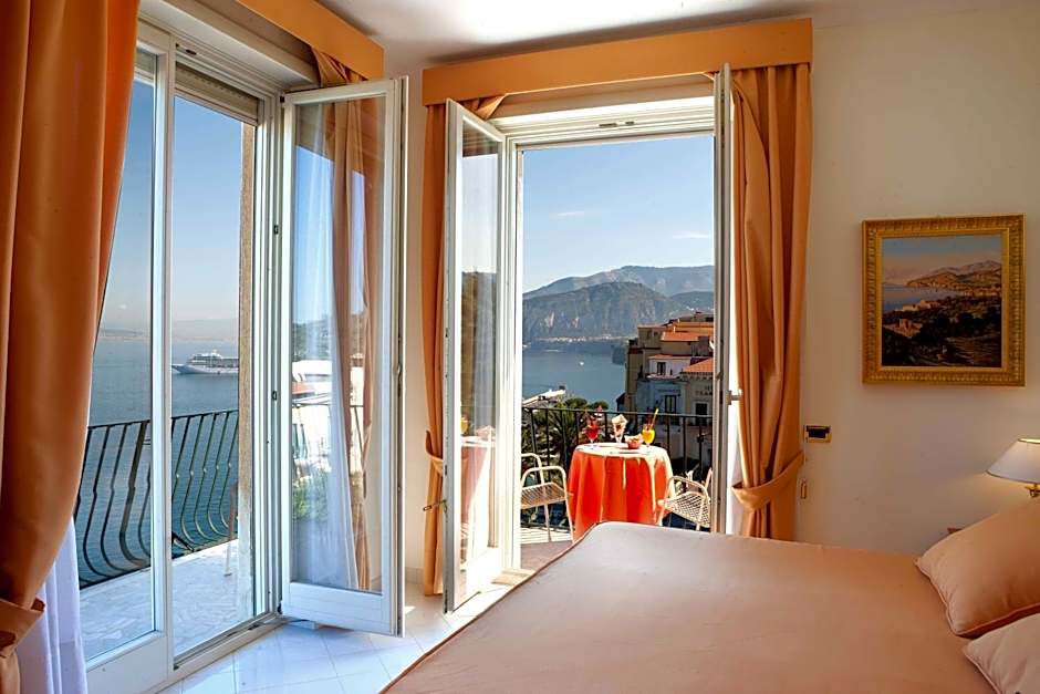 Foto 1 de 4 de Junior Suite, Sea View