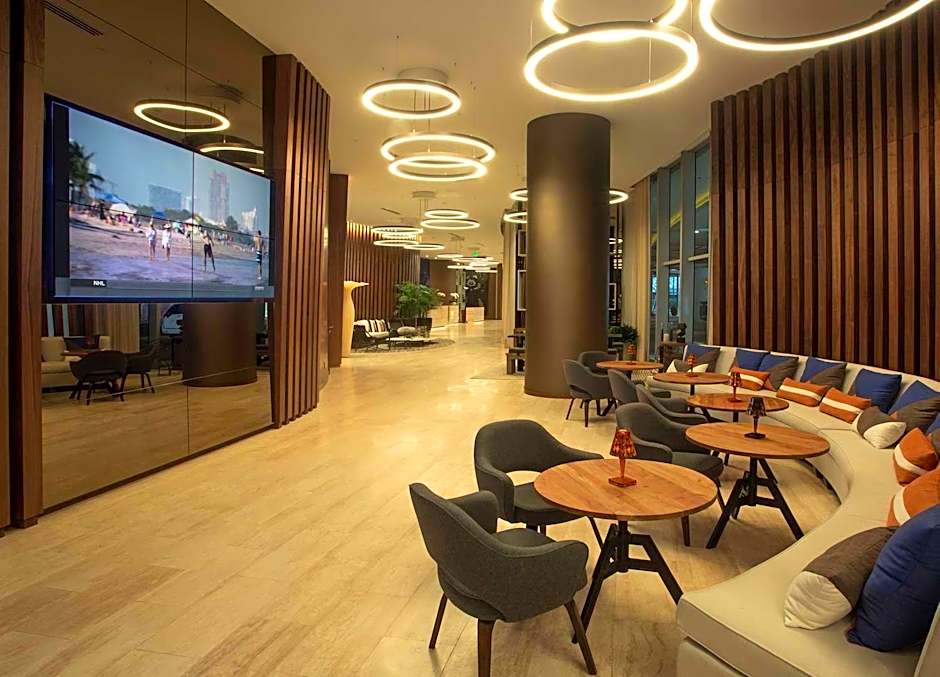 Hide Beach Residences