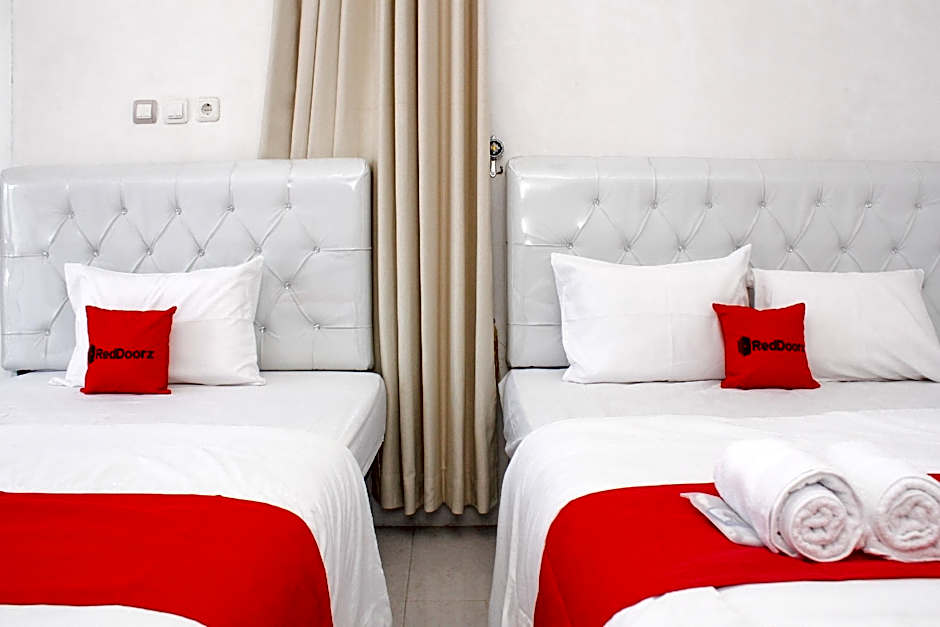 RedDoorz Syariah near Kawasan Wisata Gunung Prau Dieng