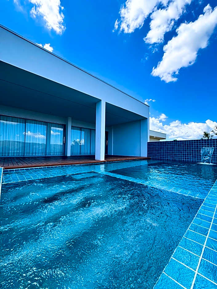 Casa Hari Veadeiros - piscina, ar condicionado e vista maravilhosa!