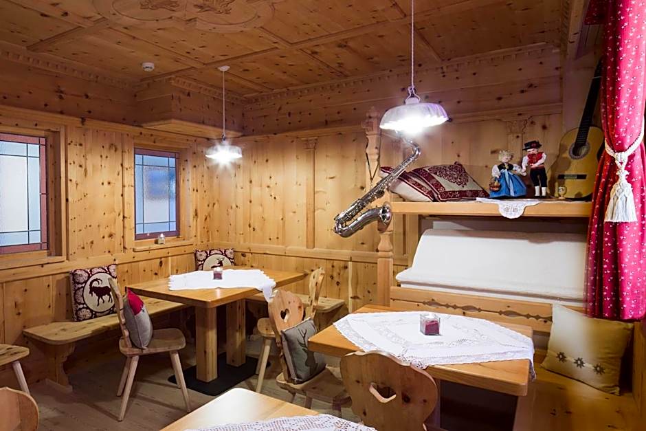 Hotel Chalet Sas Morin