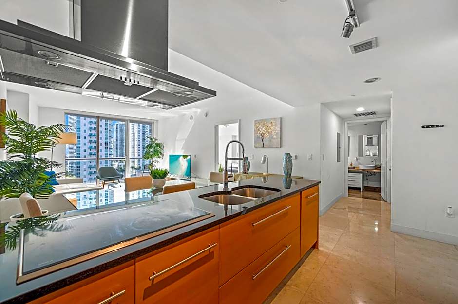ICON W BRICKELL LUXURY CONDO