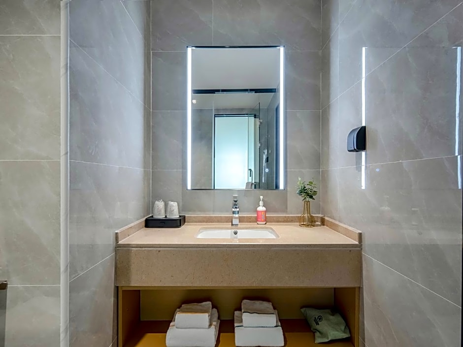 City Comfort Inn Qinzhou Qinbei District Government High-speed ​​Railway Station