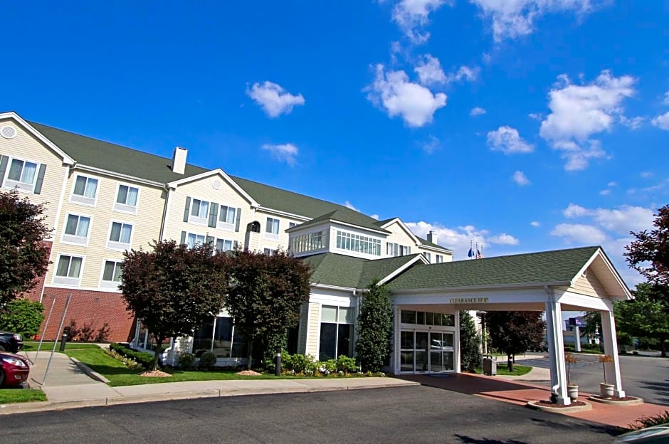 Hilton Garden Inn Westbury