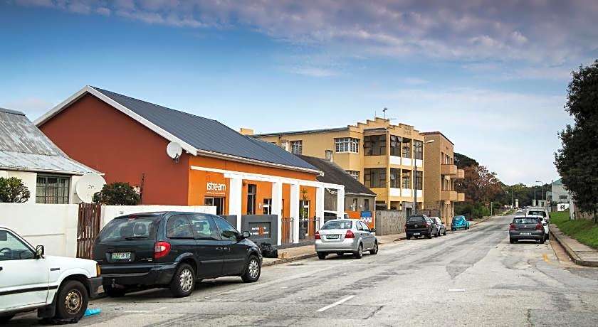 Jikeleza International Backpacker Lodge