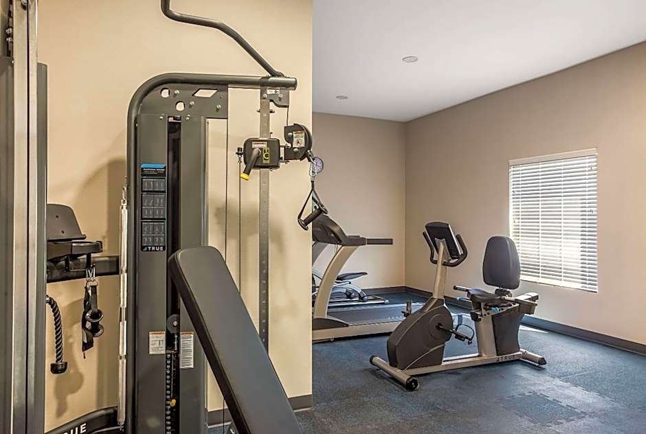 MainStay Suites Bourbonnais - Kankakee