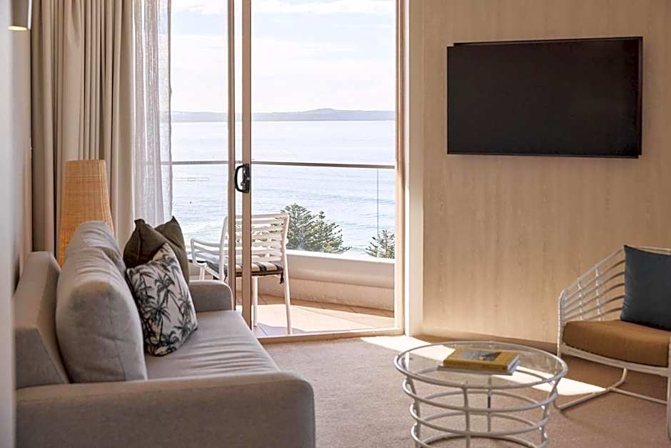 Rydges Cro''a Beachside