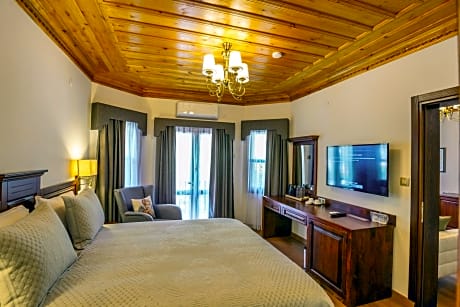 Standard Double Suite