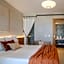 Apeiron Blue Santorini by Apeiron Hotels