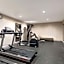 Country Inn & Suites by Radisson, Dahlgren-King George, VA