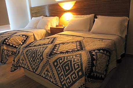 BERTHEL SUITES